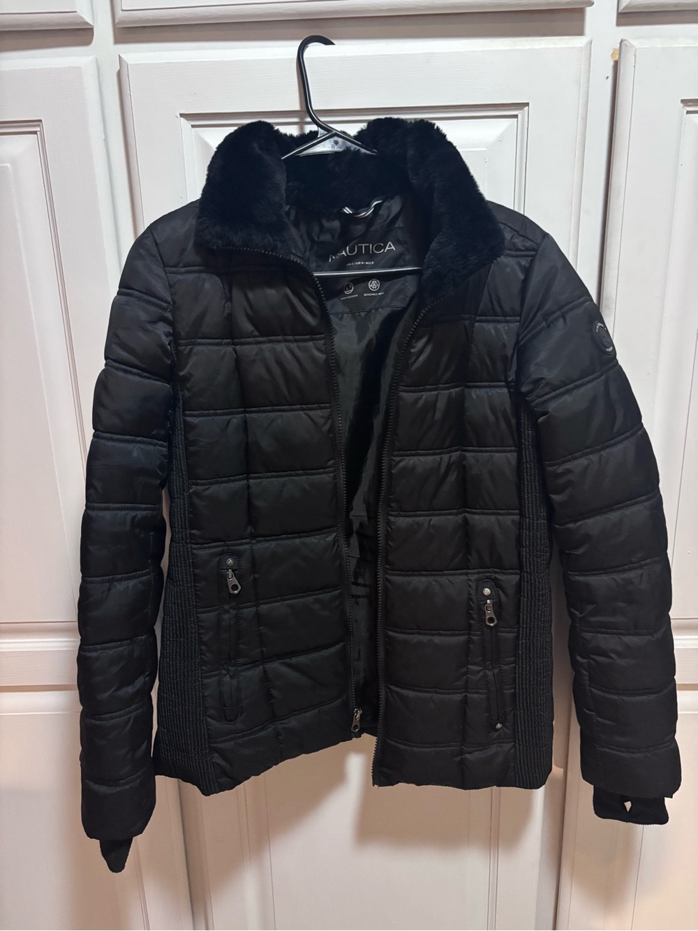 Nautica Women's Black Quilted Puffer Jacket with Faux-Fur Collar